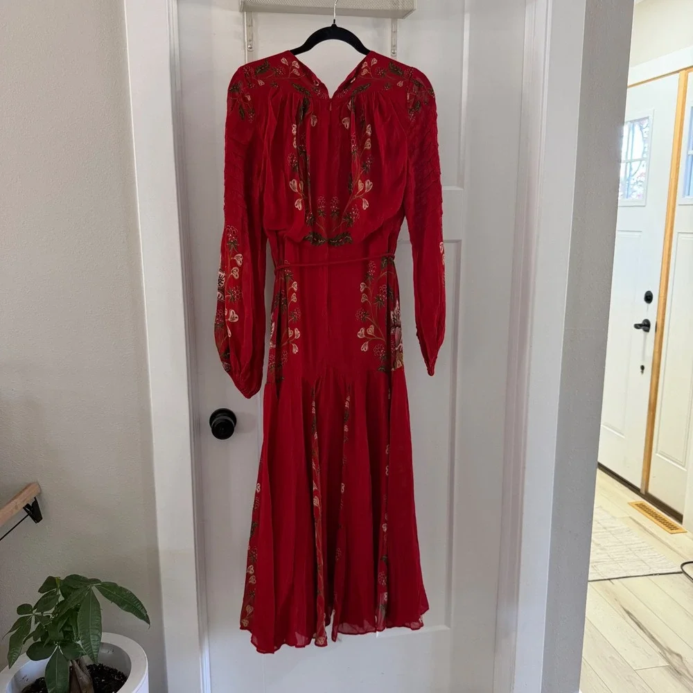Farm Rio Berry Garden Red Floral Long Sleeve Pleated Maxi Dress Small NWT 310758 - Picture 2 of 9